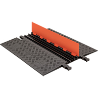 Guard Dog&reg; Low Profile ADA/DDA Cable Protector, 3 Channels, 36" L x 30.3" W x 1.25" H Solutions industrielles ALPHA