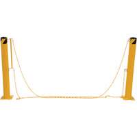 Dock Chain Barrier Bollard System, Steel, 42" H x 6-5/8" W, Yellow Solutions industrielles ALPHA