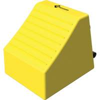 Cale de roue ultra-robuste pour l'exploitation mini&egrave;re Checkers Safety, PEHD, Jaune, 14-1/2" la x 17-1/2" p x 16" h Solutions industrielles ALPHA