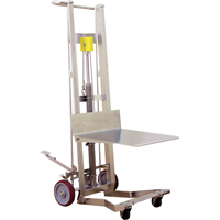 Gerbeur hydraulique &agrave; plateforme, M&eacute;canisme Pompe au pied, Capacit&eacute; de 750 lb, Levage max de 54" Solutions industrielles ALPHA