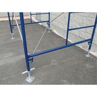 Accessoires pour &eacute;chafaudage - V&eacute;rin ajustable , V&eacute;rin ajustable, 24" la x 24" h Solutions industrielles ALPHA