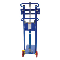 Empileur &agrave; plateforme, M&eacute;canisme Pompe au pied, Capacit&eacute; de 750 lb, Levage max de 52" Solutions industrielles ALPHA