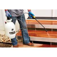 Deck & Home Universal Sprayer, 2 gal. (9 L), Polyethylene, 15" Wand Solutions industrielles ALPHA