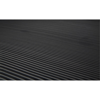 Tapis KleenSweep No 391, Couloir, 2' x 105' x 1/8", Noir Solutions industrielles ALPHA