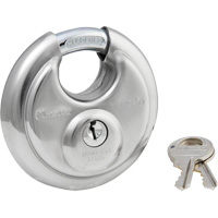 Cadenas &agrave; arceau prot&eacute;g&eacute;, Argent, Cl&eacute;s diff&eacute;rentes, Acier inoxydable, Largeur de 2-3/4" Solutions industrielles ALPHA