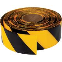 ArmorStripe&reg; Ultra Durable Floor Tape, 3" x 100', PVC, Black and Yellow Solutions industrielles ALPHA