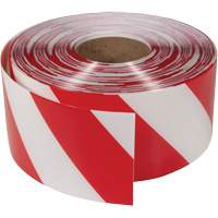 ArmorStripe&reg; Ultra Durable Floor Tape, 4" x 100', PVC, Red and White Solutions industrielles ALPHA