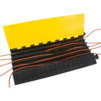 Protecteur de c&acirc;bles en polyur&eacute;thane, 5 canaux, 35,43" lo x 19,69" la x 2" h Solutions industrielles ALPHA