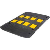 Bosse de d&eacute;c&eacute;l&eacute;ration avec embouts d'extr&eacute;mit&eacute;s, Caoutchouc, 3' lo x 40" la x 2" h Solutions industrielles ALPHA
