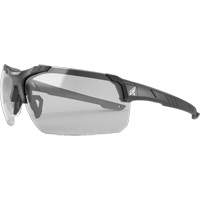 Lunettes de s&eacute;curit&eacute; Tacana avec Vapor Shield, Antibu&eacute;e/Antireflet, ANSI Z87+/R&eacute;pond ou surpasse la norme CSA Z94.3 Solutions industrielles ALPHA