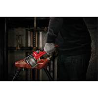 Cl&eacute; &agrave; tuyau, Cap des m&acirc;choires 1-1/2", Longueur 10", Fini Rev&ecirc;tement en poudre, Prise Ergonomique Solutions industrielles ALPHA