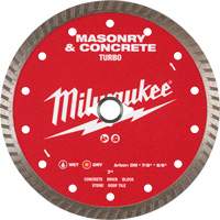 Lame turbo en diamant dentel&eacute;e pour maçonnerie et b&eacute;ton Solutions industrielles ALPHA
