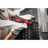 Tournevis &agrave; embouts interchangeables &agrave; tige articul&eacute;e isol&eacute; 1000 V, 2-en-1, 8-4/5" lo, Prise Coussin&eacute;e Solutions industrielles ALPHA
