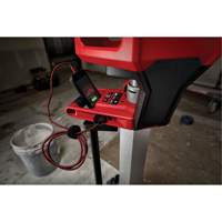 Lampe sur tour et chargeur M18 Rocket (outil seulement), DEL, 6000 lumens Solutions industrielles ALPHA
